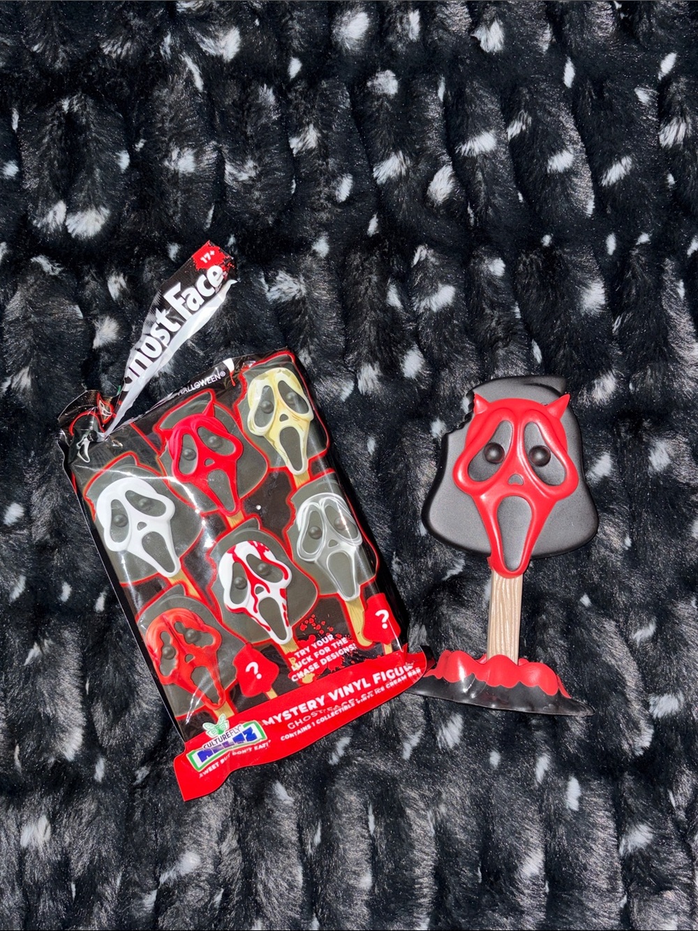 Spirit Halloween Mystery Vinyl Ghost Face Series (Devil)